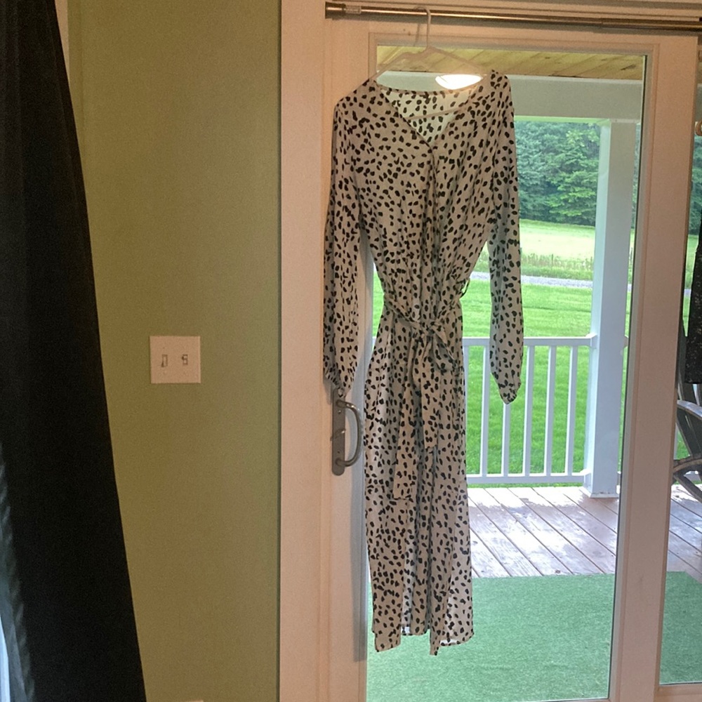 Black and white Dalmatian print long sleeve maxi dress